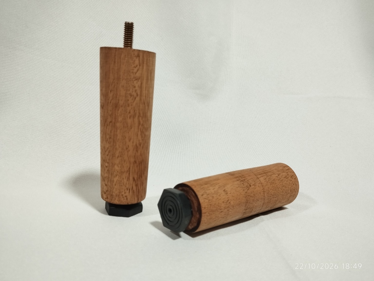 Pés de base box — Pés de madeira com regulagem de 13 cm